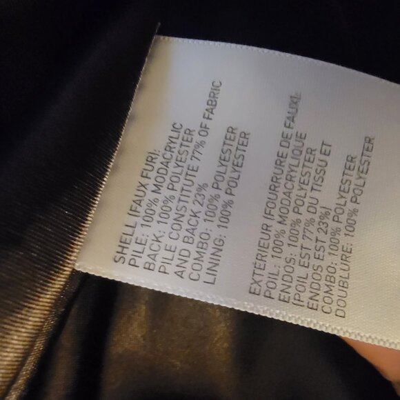 Beautiful Faux Fur Coat! - Picture 9 of 11